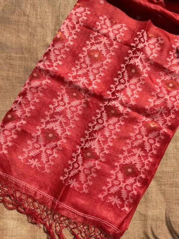Sindoori_Pure_Tussar_Silk_Handloom_Saree_with_Jamdani_Pallu_&_Border_(Handloom__Mark_Certified)