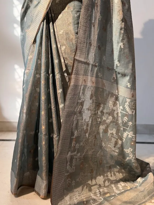 Steel_Grey_Metallic_Tissue_Cotton_Handloom_Saree_with_Silver_Jamdani_Motif_Pallu_&_Border