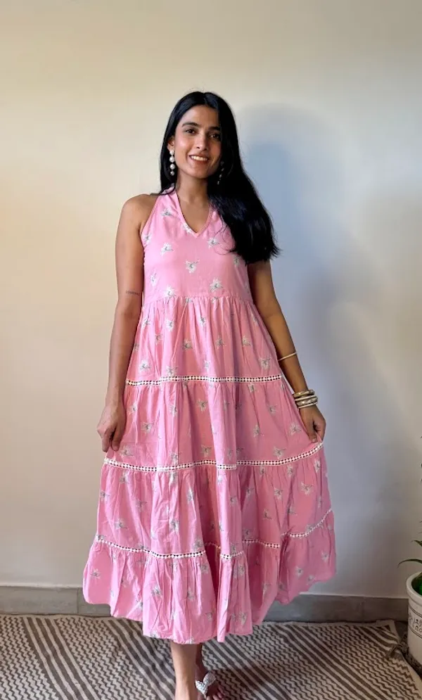 Summer_Floral_Mulmul_Halterneck_Dress