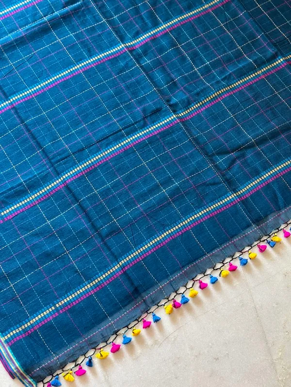 Teal_Checkered_Mulmul_Cotton_Saree_with_Kantha_Work_&_Multicolor_Tassels
