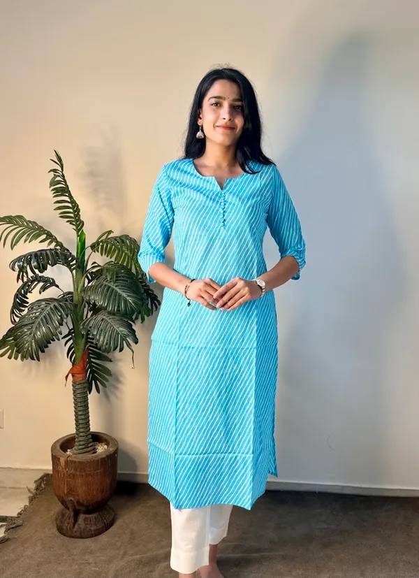 Turquoise_Leheriya_Stripe_Mulmul_Kurti