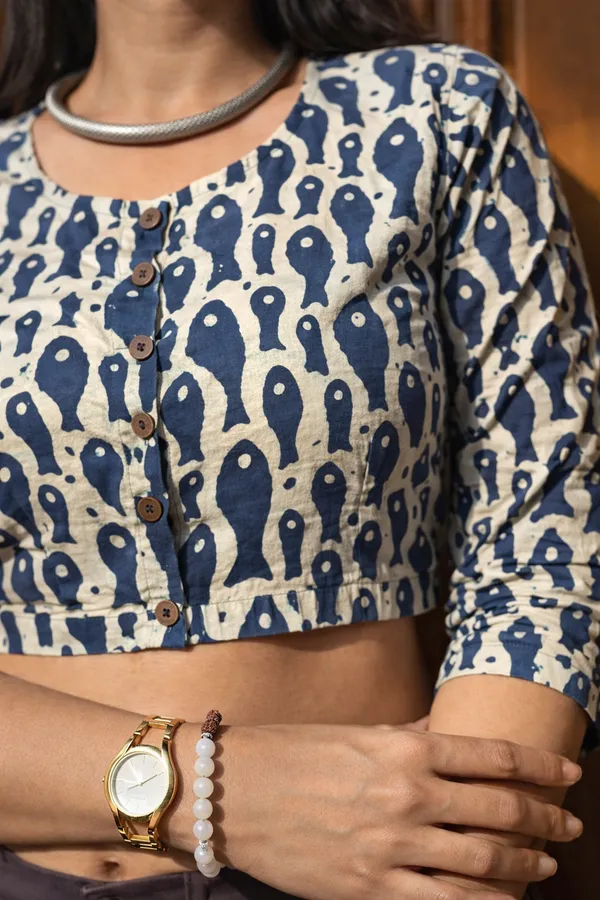 Blue_Fish_motifs_Readymade_Cotton_Blouse