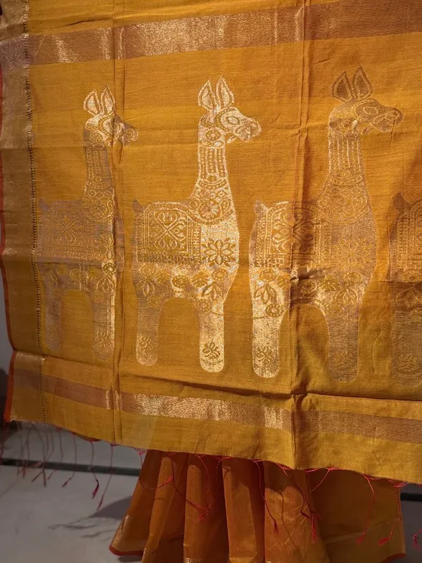 Mustard_Yellow_Festive_Handloom_Cotton__Silk_Saree_with_Metallic_Copper_Horse_Motifs_&_Zari_Border