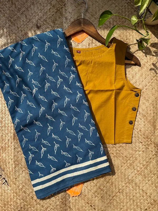 Neel_Pallavi_Mulmul_Saree