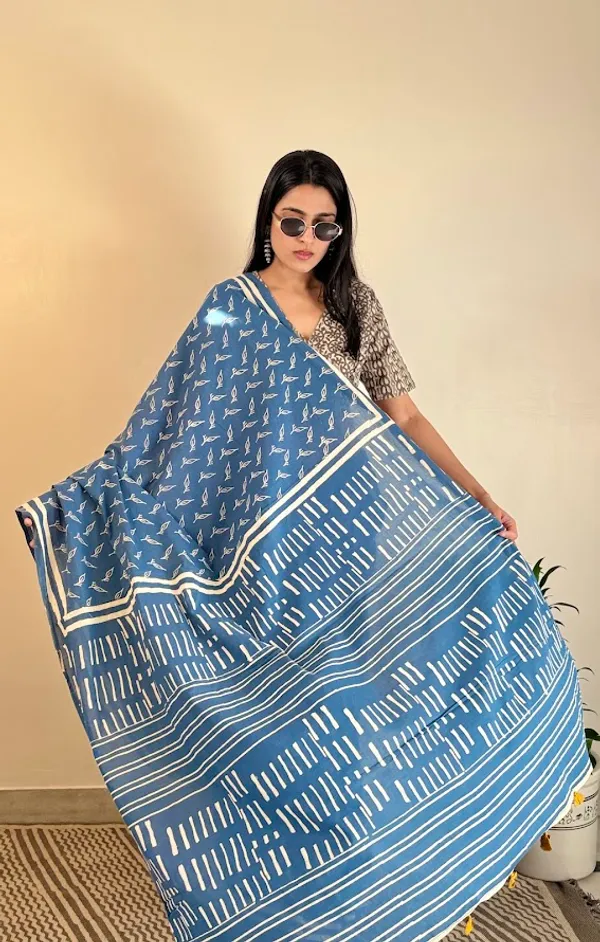 Neel_Pallavi_Mulmul_Saree