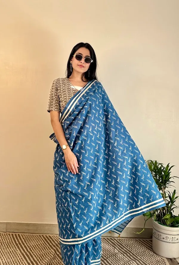 Neel_Pallavi_Mulmul_Saree