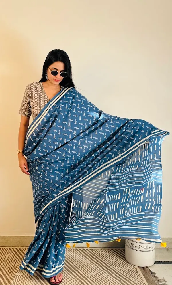 Neel_Pallavi_Mulmul_Saree