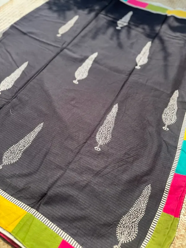 Retro_Buta_Mulmul_Patchwork_Saree