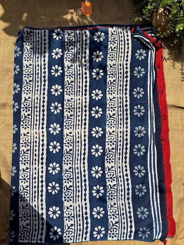 ndigo_Floral_Cotton_Saree_with_Rust_Red_Blouse