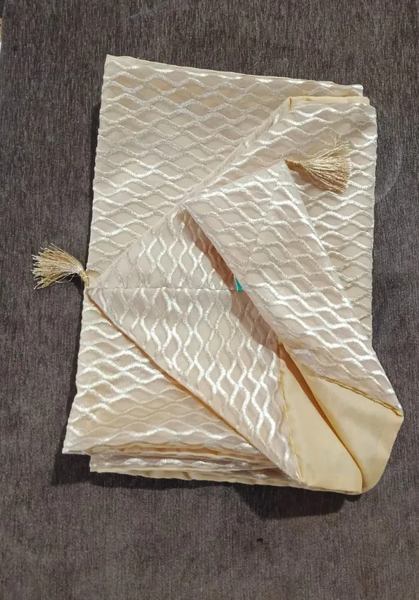 Premium_Golden_Net_Table_Runner_with_Back_Lining_&_Tassels_|_13_x_73_Inch_|_Elegant_Wave-Like_Pattern_|_Decorative_Runner_for_Center,_Coffee_&_Dining_Table_|_1_Piece