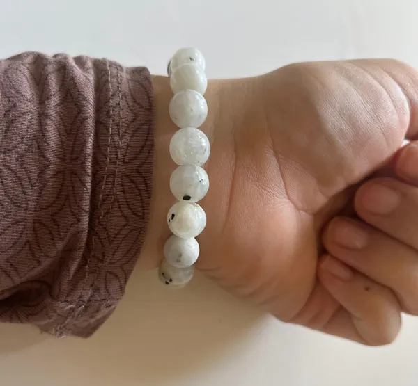Aura_Cleansing_Bracelet_(Selenite)
