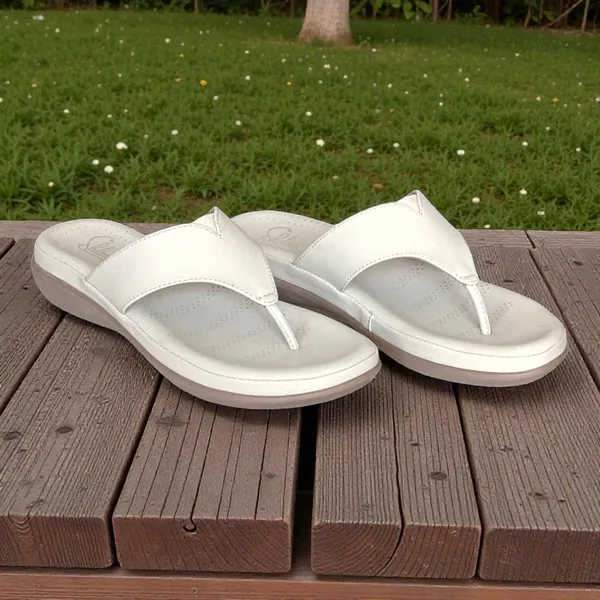Off-White_Pure_Leather_Flat_Heel_Ortho_Chappals_For_Women