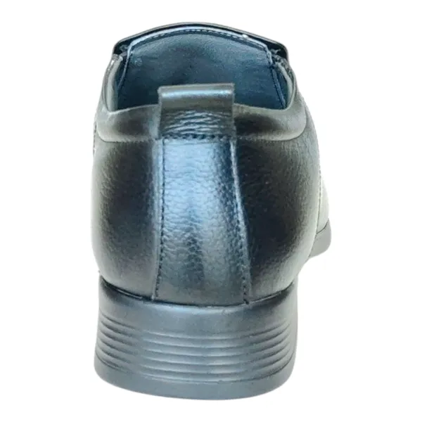 Black_Pure_Leather_Minimalist_Urban_Slip-On_Shoes_For_Men