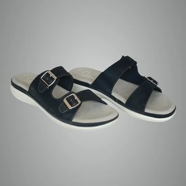 Black_Pure_Leather_Flat_Heel_Ortho_Chappals_For_Women