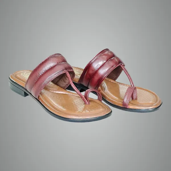 Cherry_Pure_Leather_Minimalist_Stylish_Flat_Chappals_For_Women
