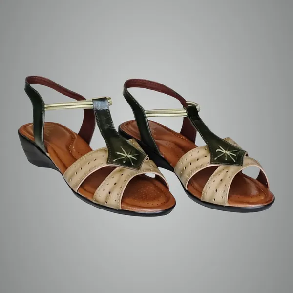 Black_&_Beige_Pure_Leather_Heel_Sandals_For_Women