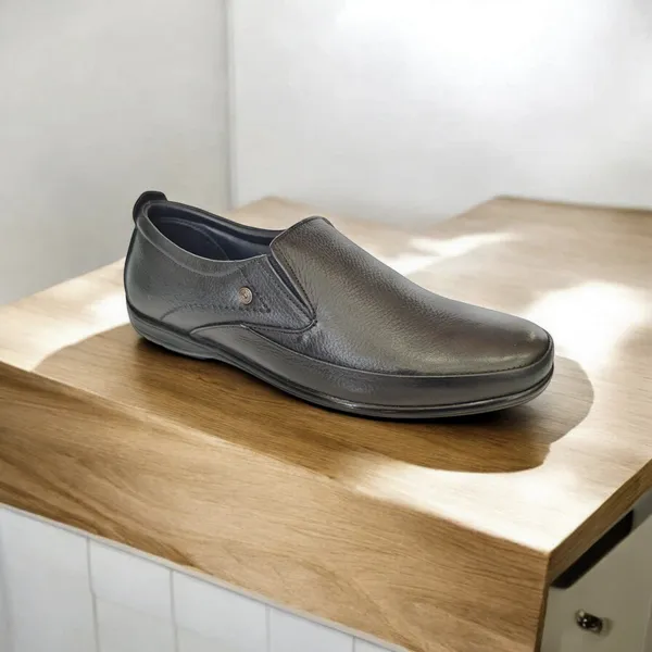 Black_Pure_Leather_Travel_Friendly_Comfort_Slip-On_Shoes_For_Men
