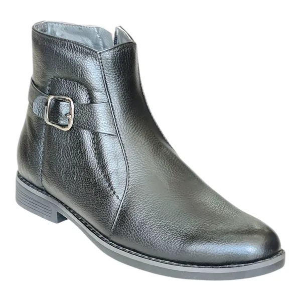 Black_Pure_Leather_Rugged_Ankle_Length_Boots_For_Men