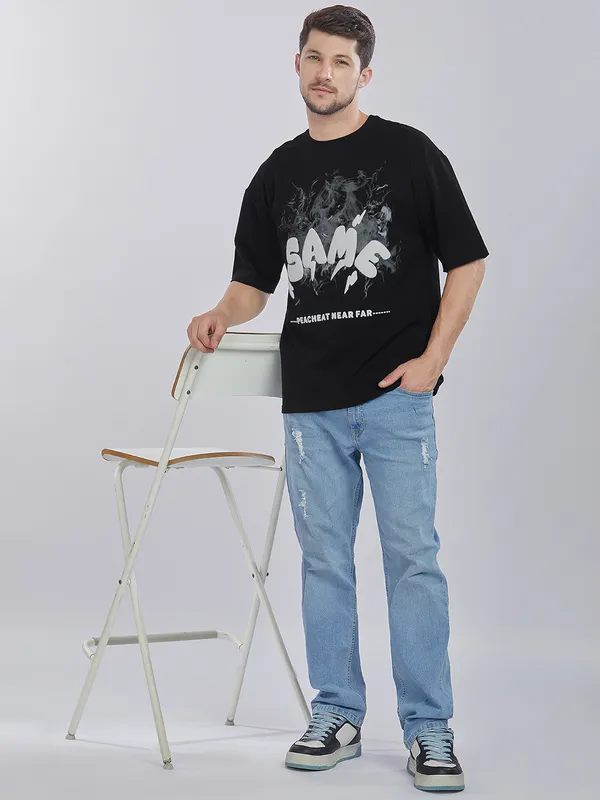 Black_100%_Cotton_Graphic_Puff_Printed_Drop_Shoulder_T-Shirt_For_Men