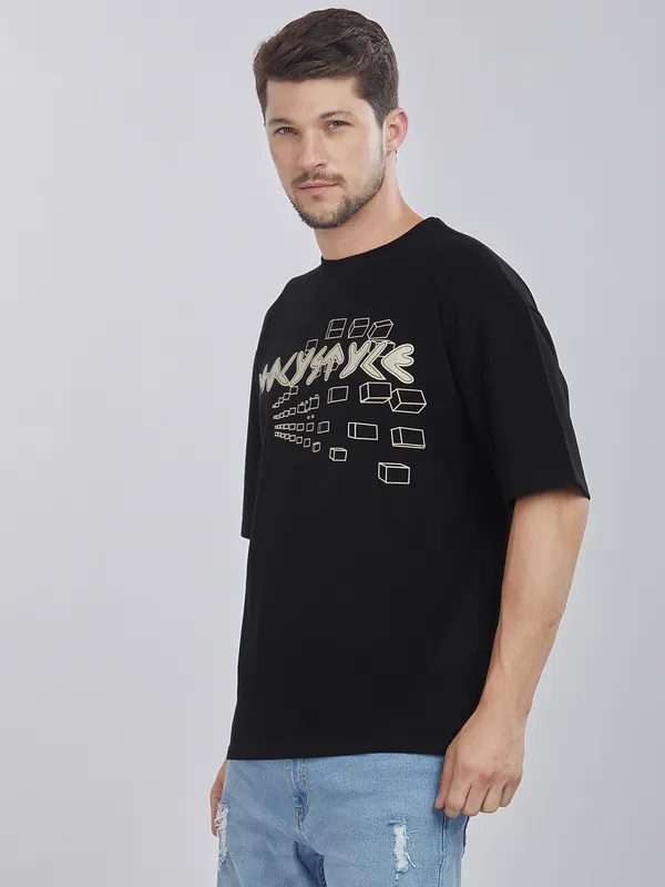 Black_100%_Cotton_Daily_Style_Graphic_Printed_Oversized_T-Shirt_For_Men