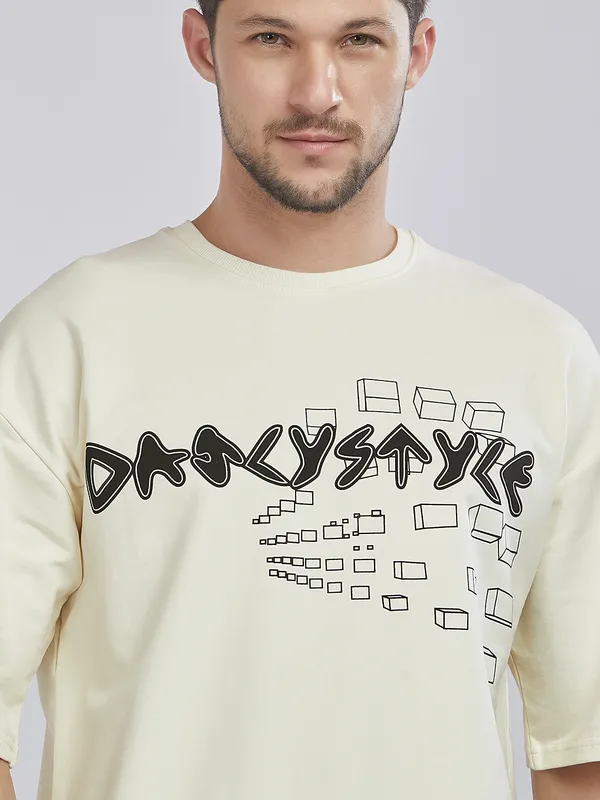 White_100%_Cotton_Daily_Style_Graphic_Printed_Oversized_T-Shirt_For_Men