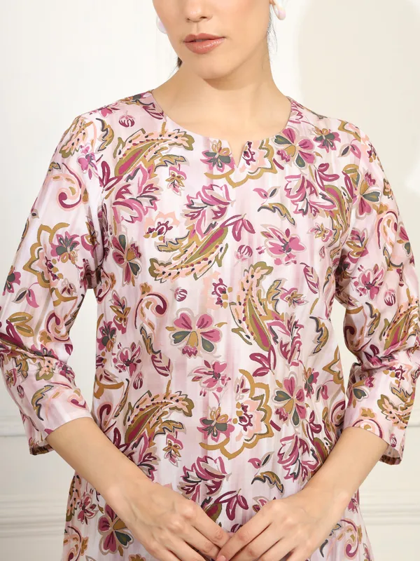 Pink_Cotton_Blend_Top_For_Women