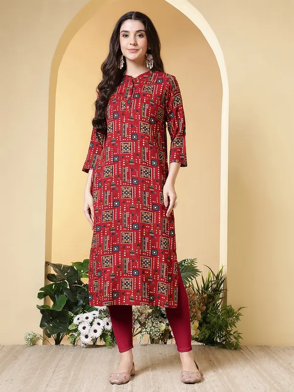 Maroon_Viscose_Rayon_Kurtis_For_Women