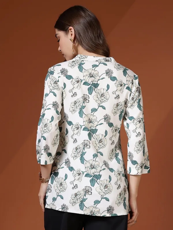 AMOUS-Minimal_Floral_Work_Wear_Kurti