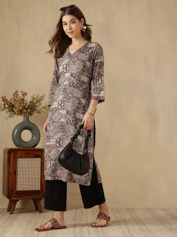 AMOUS-Ethnic_Mosaic_Geometric_Print_Kurti_for_Office_&_Casual_Wear