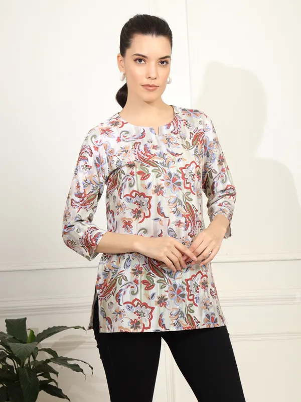 Multicolor_Cotton_Blend_Top_For_Women