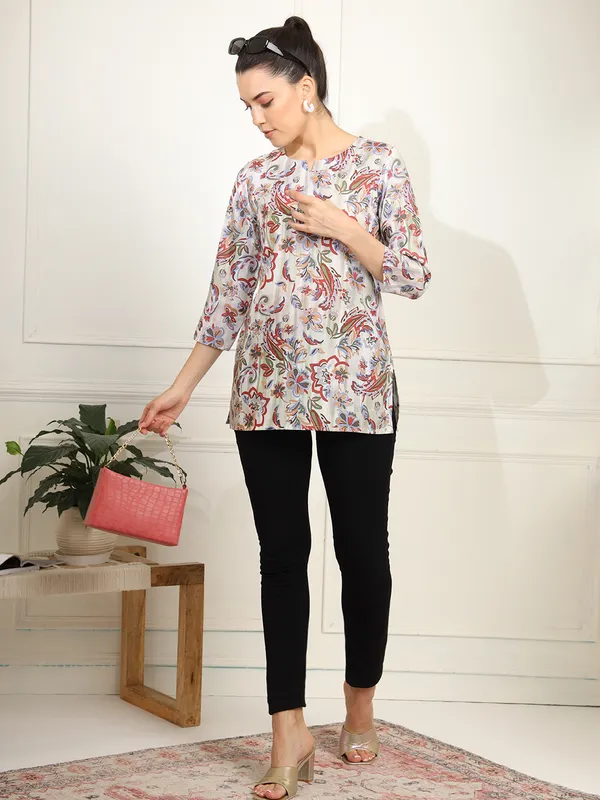 Multicolor_Cotton_Blend_Top_For_Women