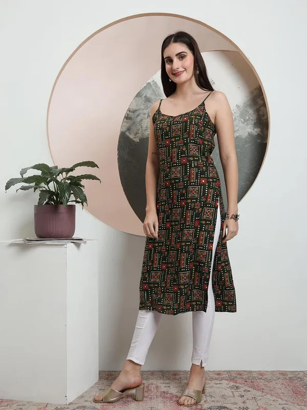 Green_Rayon_Kurtis_For_Women
