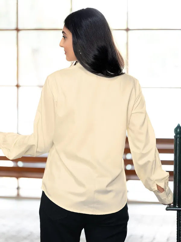 Cream_Cotton_Shirts_For_Women