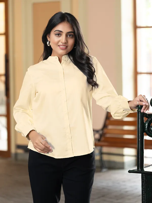 Cream_Cotton_Shirts_For_Women