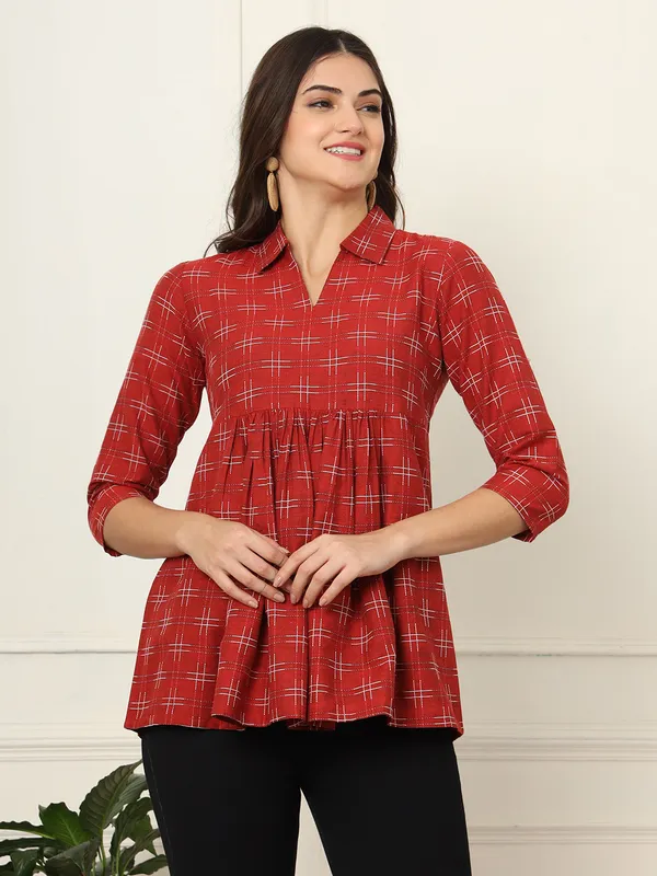 Red_Pure_Cotton_Top_For_Women
