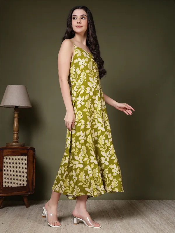 Green_Viscose_Rayon_Dresses_For_Women