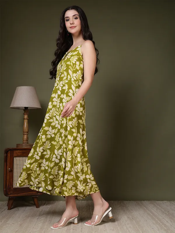 Green_Viscose_Rayon_Dresses_For_Women