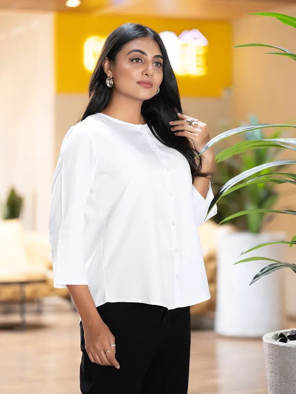 White_Cotton_Shirts_For_Women