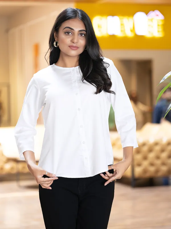 White_Cotton_Shirts_For_Women