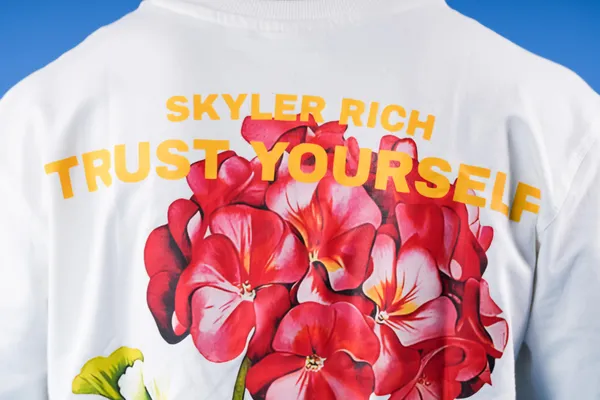 White_Blooming_Confidence_T-Shirt_For_Unisex