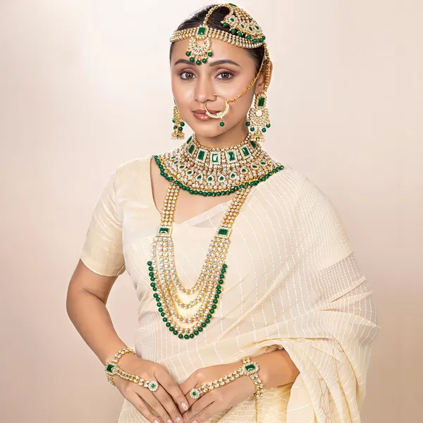 Golden_&_Green_Brass_Premium_&_Elegant_Maang_Tikka,_Necklace,_Ratanchur,_Nath,_Passa_,_Choker_&_Earring_Set_For_Women
