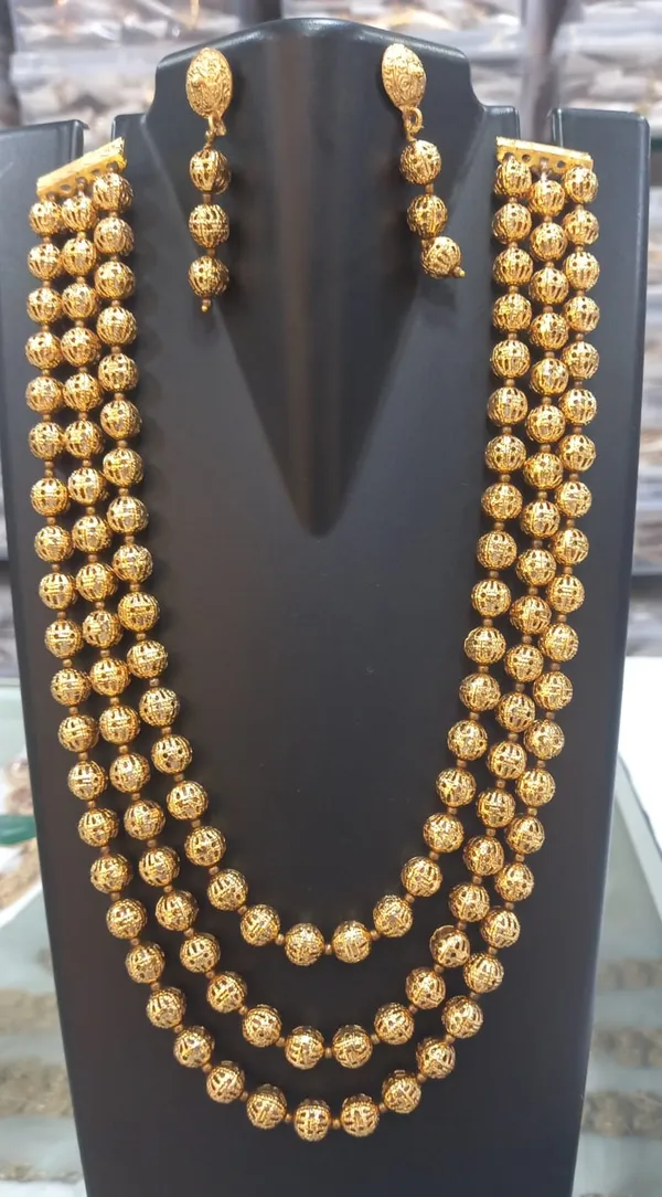 Viva_Jewels_Regal_3-Layer_Golden_Matar_Mala_Set_–_Premium_Gold-Plated_Long_Haar_with_Intricate_Filigree_Work_&_Matching_Earrings
