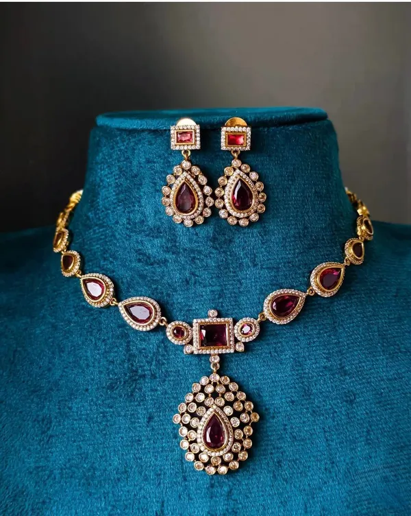 Viva_Jewels_Regal_Gold-Plated_Ruby_CZ_Statement_Necklace_Set_–_Elegant_Teardrop_Motif_Choker_with_Grand_Chandelier_Pendant_and_Matching_Drop_Earrings