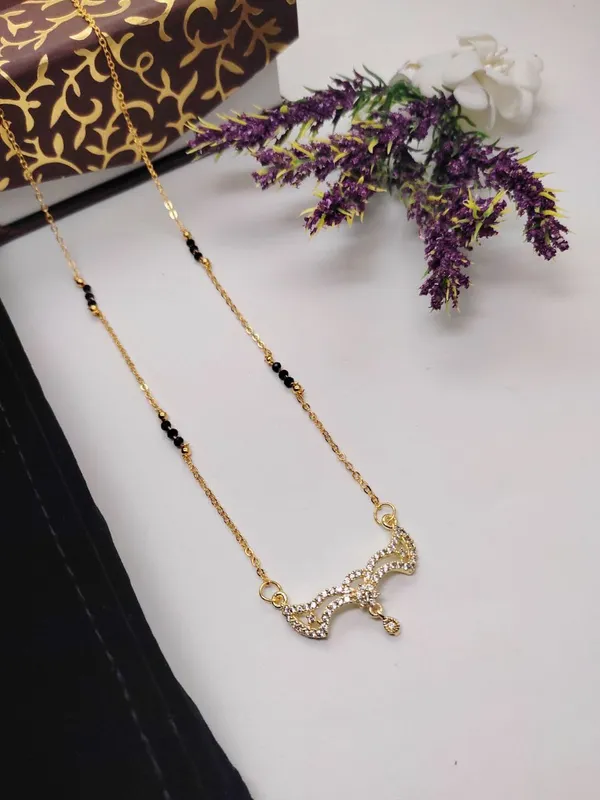 Viva_Jewels_Traditional_Gold-Plated_CZ_Mangalsutra_–_Handcrafted_Delicate_Chain_with_Intricate_Geometric_Diamond-Cut_Pendant_and_Teardrop_Accent