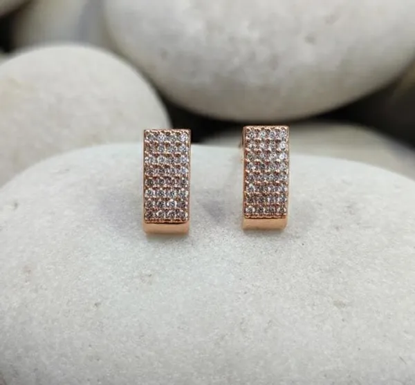 Viva_Jewels_Elegant_Rose_Gold-Plated_Baguette_Stud_Earrings_–_Sophisticated_Geometric_Bar_Studs_with_Micro-Pave_American_Diamonds
