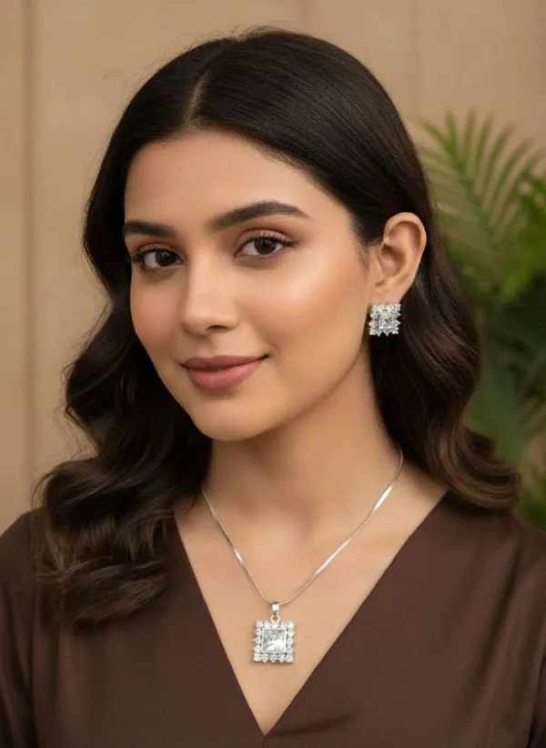 Gold_Plated_Elegant_Pendent_Set