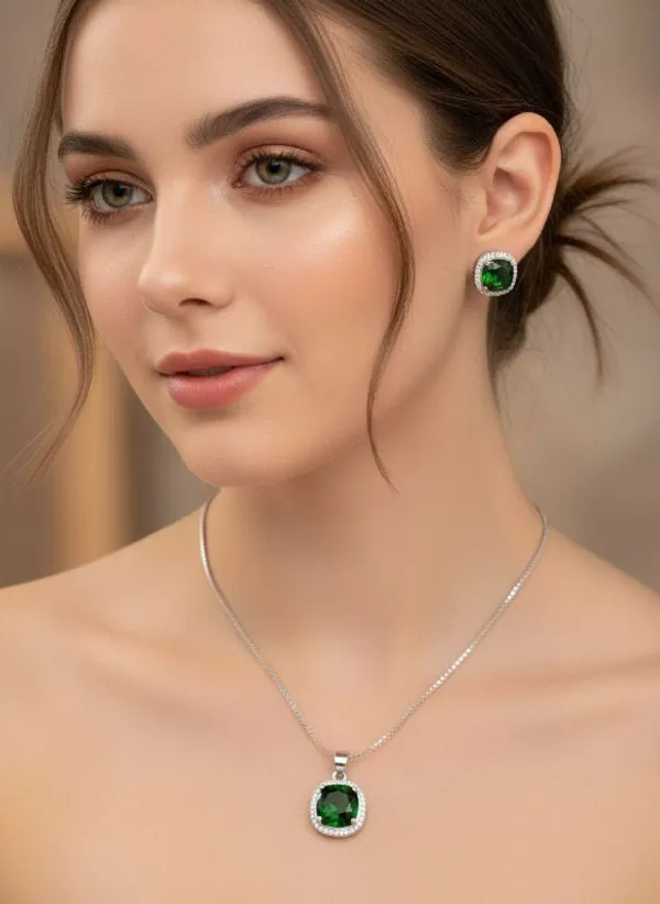 Gold_Plated_Elegant_Pendent_Set