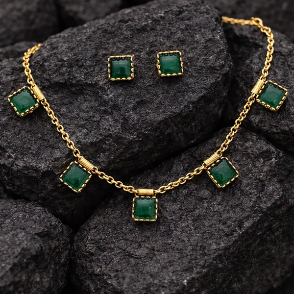 Viva_Jewels_Chic_Gold-Plated_Emerald_Green_Square_Stone_Necklace_Set_–_Minimalist_Contemporary_Choker_with_Matching_Stud_Earrings