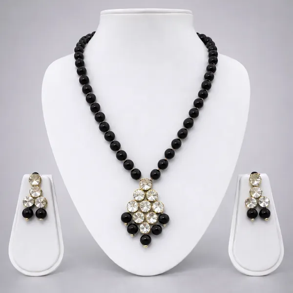 Viva_Jewels_Midnight_Elegance_Kundan_Pendant_Set_–_Gold-Plated_Necklace_with_Single-Strand_Black_Beads,_Geometric_Kundan_Focal_Point,_and_Matching_Drop_Earrings