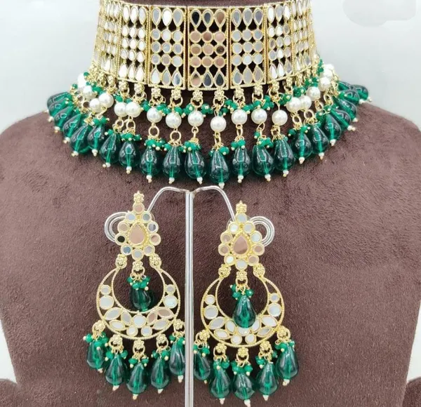 Viva_Jewels_Regal_Emerald-Green_&_Gold_Choker_Set_–_Premium_Brass-Based_Handcrafted_Necklace_with_Kundan_Accents_and_Matching_Statement_Earrings